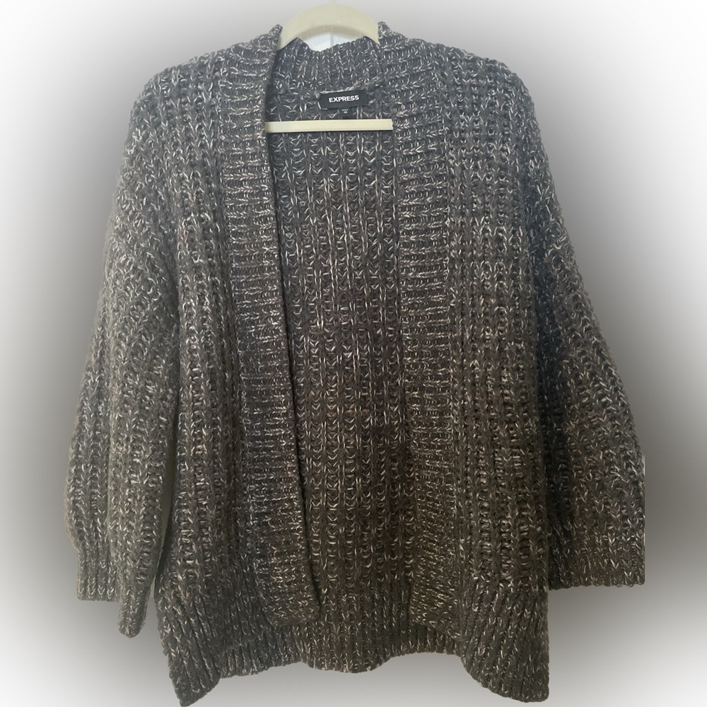 Chunky Express Open Sweater - Grey with Pink and White threads